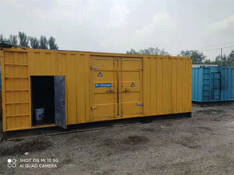 钢城200KW柴油发电机组需要配备什么型号的电缆线？