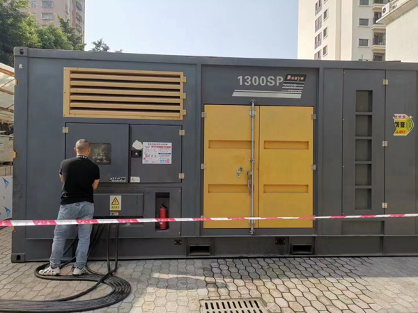 钢城500KW发电机组冬季应该配多大的启动电瓶?